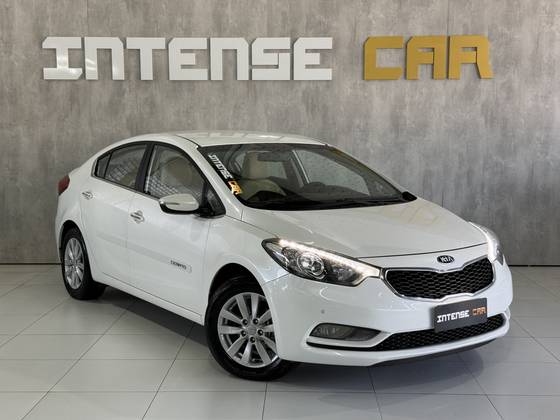 KIA CERATO 1.6 SX 16V FLEX 4P AUTOMÁTICO KIA CERATO 1.6 SX 16V FLEX 4P AUTOMÁTICO